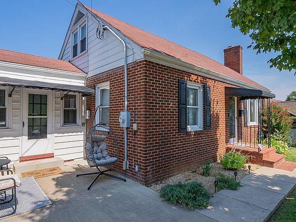 4th image of 205 Shenandoah Ave