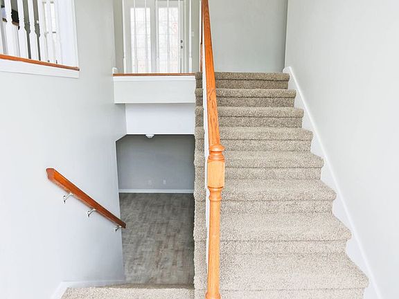 3rd image of 3137 Little Grove Ln