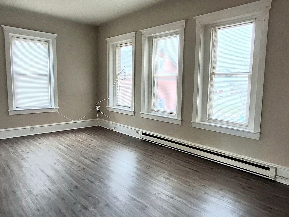 1st image of 256 S Market St APT 203