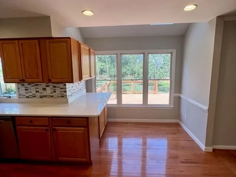 5736 Lake West Ter — Photo 17