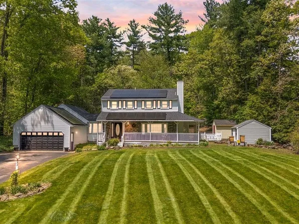53 Sullivan Road, Hudson, NH 03051-3963
