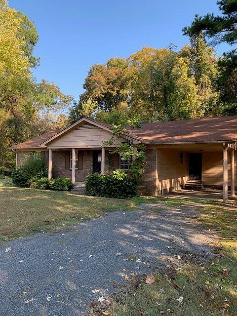 1st image of 240 Pannell Dr