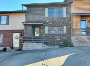 26 Regency Ct, Morgantown, WV 26505