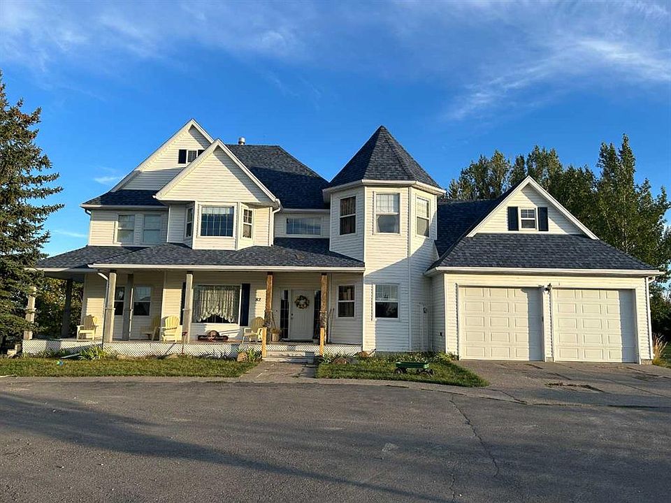 82 E 3rd Ave S, Magrath, AB T0K 1J0 MLS A2077428 Zillow