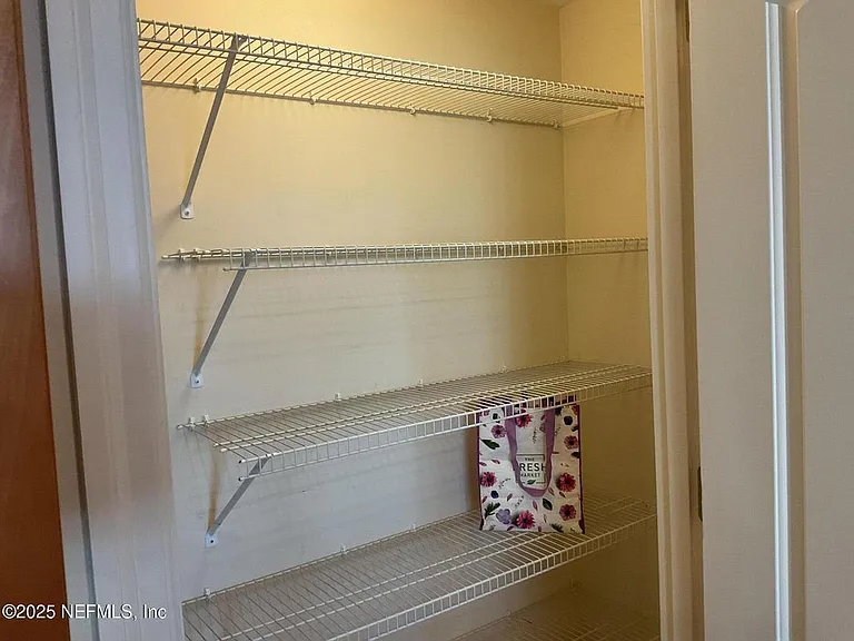 525 3rd St #503 — Photo 10