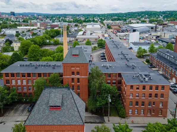 470 Silver Street #206, Manchester, NH 03103