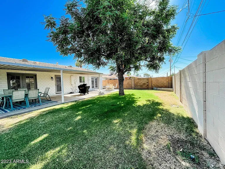 8325 E Heatherbrae Ave — Photo 15