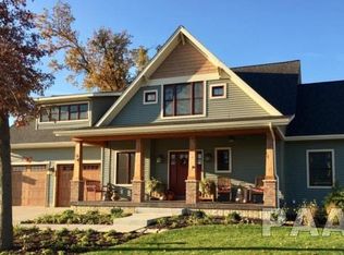 307 Elgin Ave, Washington, IL 61571