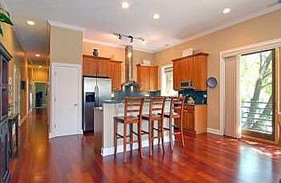 1st image of 2028 W Belmont Ave APT 4W