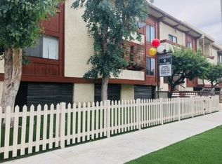 5210 Zelzah Ave #103, Encino, CA 91316