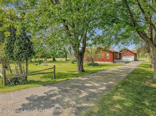 8180 W Herbison Rd, Eagle, MI 48822