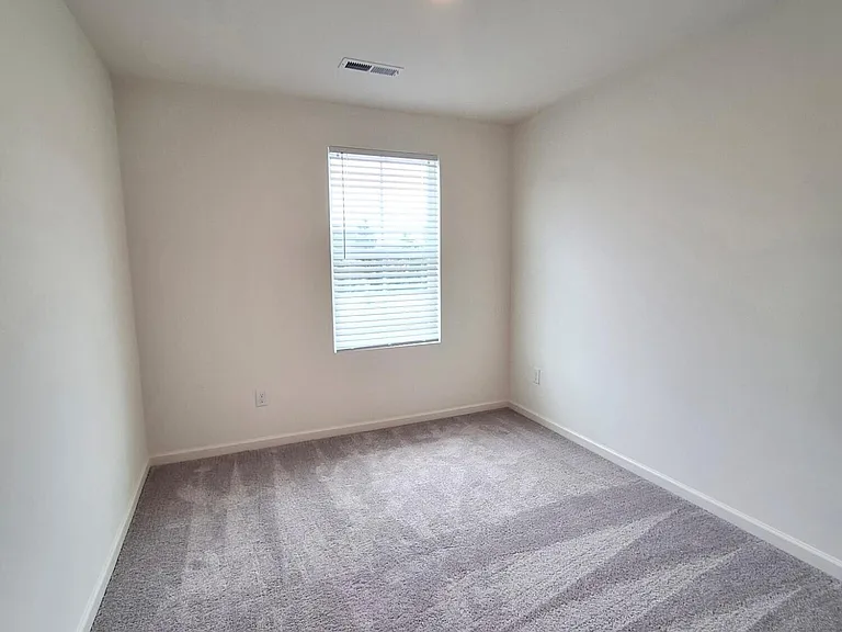 2425 Brookville Dr #A — Photo 18