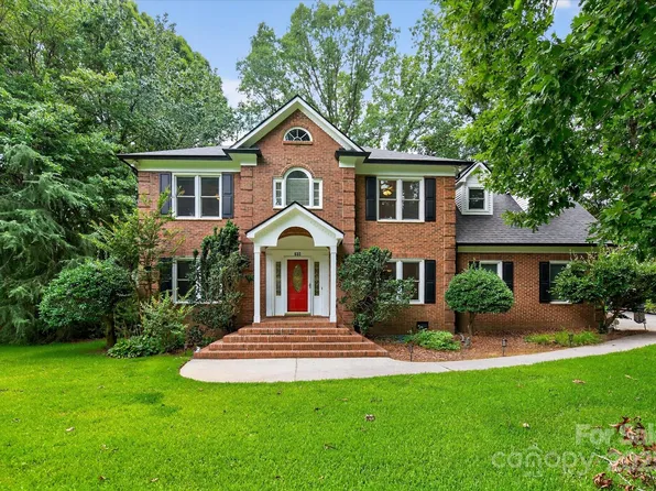 833 Spring Oaks Dr, Weddington, NC 28104