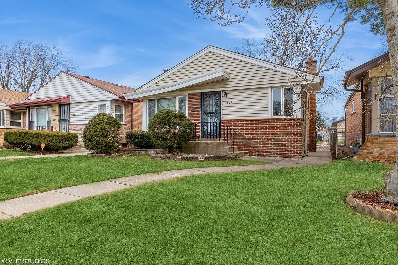 12809 S May St photo 1