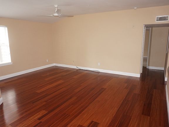 4th image of 417 Summit Ridge Pl APT 211