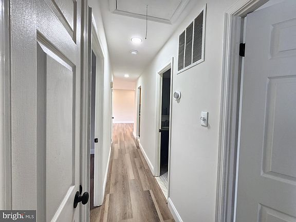 5th image of 9205 51st Ave