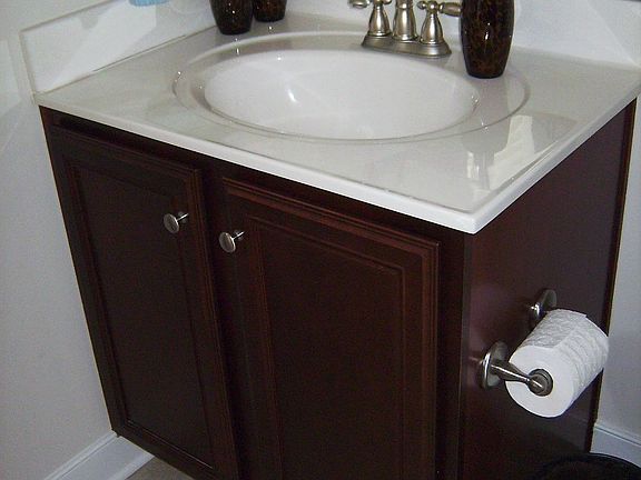 Ist Floor Mini Master Vanity