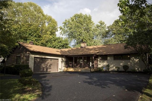 1st image of 2655 Deptford Dr