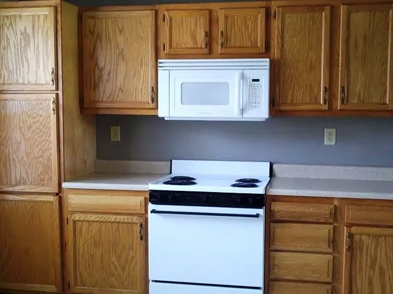 3365 Edison Dr — Photo 1