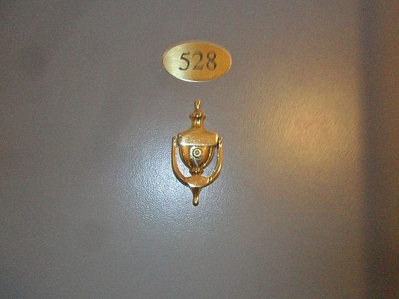 2nd image of 1550 Worcester Rd Unit 528