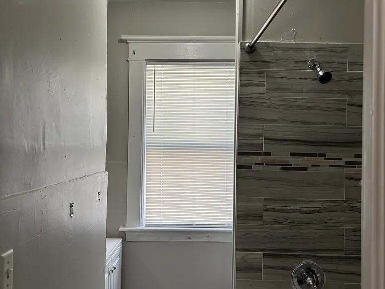 22 Whittlesey Ave #2 — Photo 2