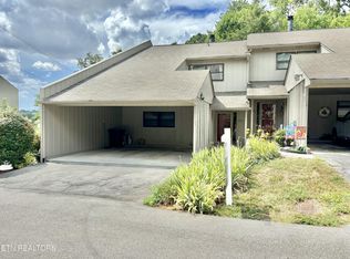 8707 Olde Colony Trl APT 13, Knoxville, TN 37923