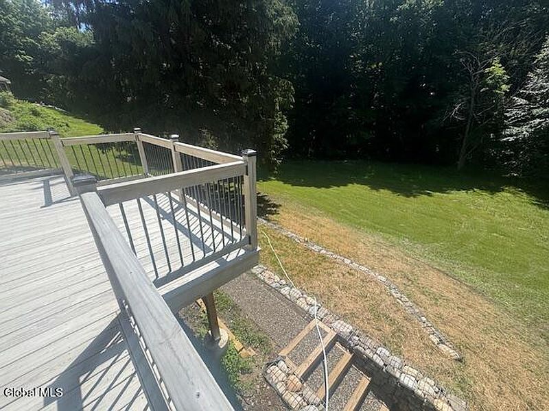 4th image of 55 Powder Mill Road