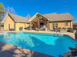 310 Quail Ridge Dr, Hot Springs, AR 71901