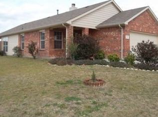 2101 Charmion Ln, Fort Worth, TX 76131