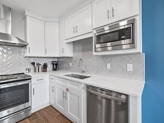 5th image of 206 Henderson Resort Way #5102