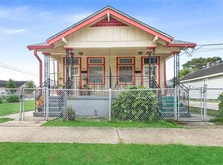1404 Lesseps St, New Orleans, LA 70117