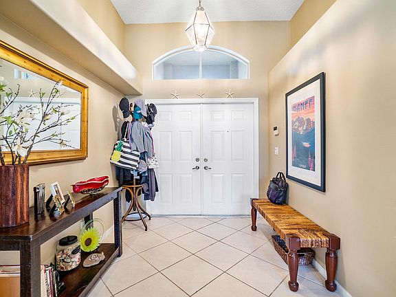 5th image of 6097 Indian Forest Cir
