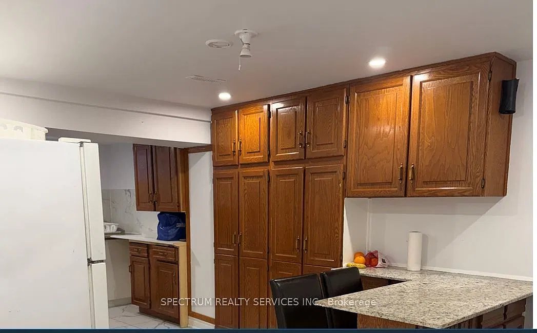 1 bed, $800 — Photo 1