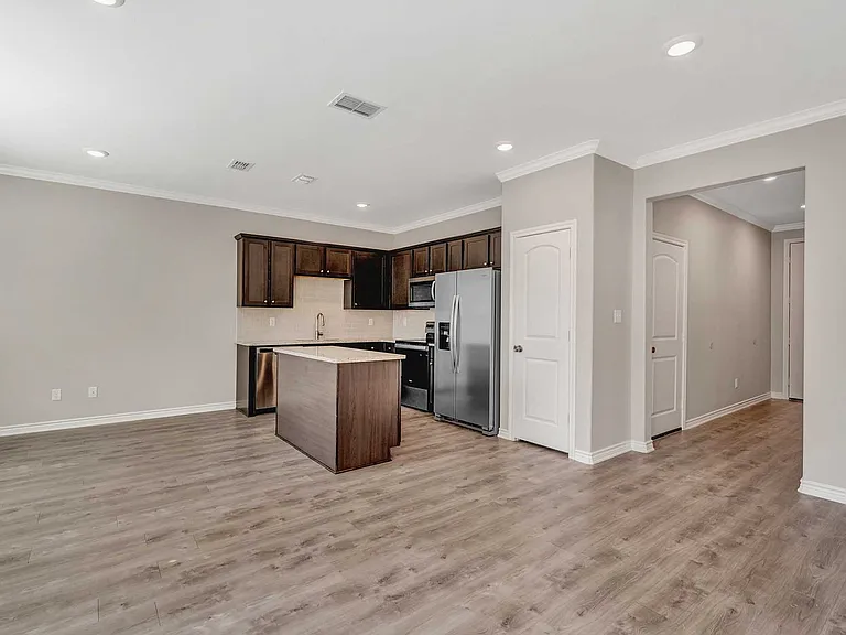 Eagles Crest Townhomes - ASK ABOUT OUR SPRING MOVE -IN SPECIAL TODAY! — Photo 12