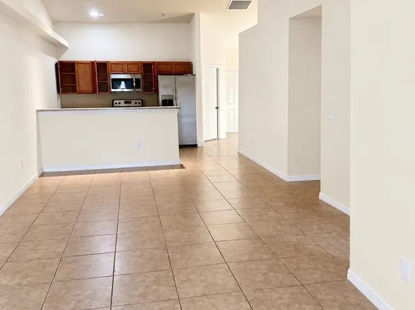 4427 SW 9th Ave, Cape Coral, FL 33914