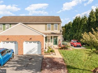 1912 Wyatt Cir, Dover, PA 17315