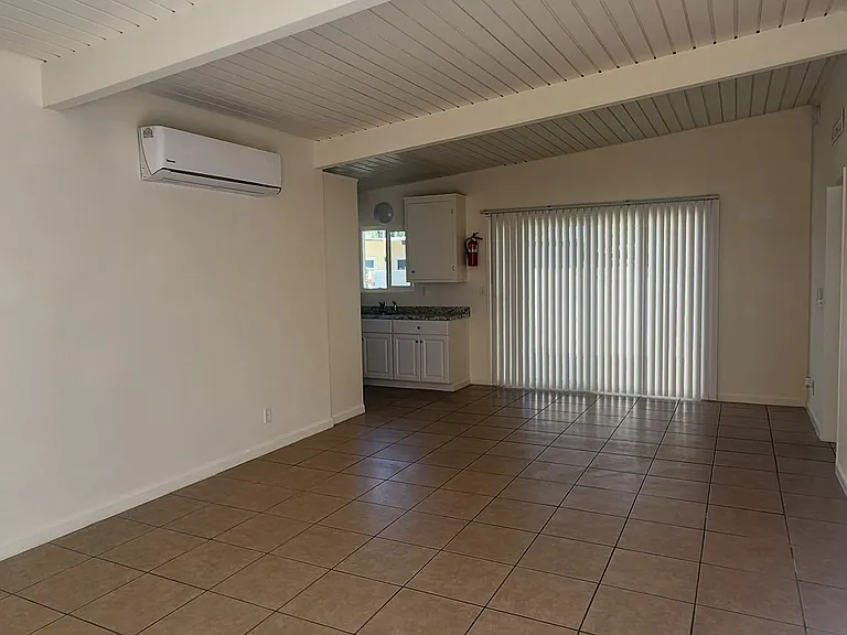 70033 Mirage Cove Dr #6 — Photo 2