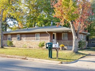 417 W Horne St, Clayton, NC 27520