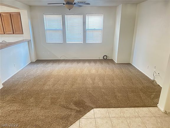 5th image of 510 Uxbridge Dr