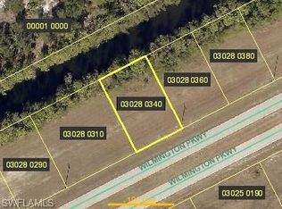 1255 Wilmington Pkwy, Cape Coral, FL 33993