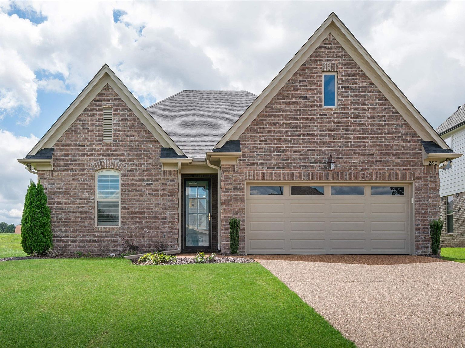 280 Saint Andrews Dr