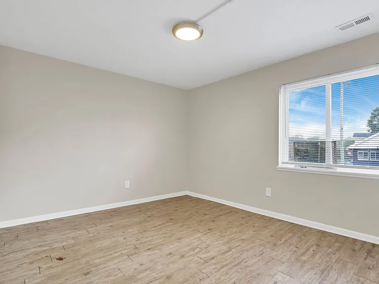 1581 E Mound St #3A — Photo 17