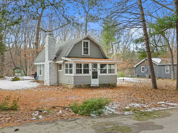 W6769 S Silver Lake Rd, Wautoma, WI 54982