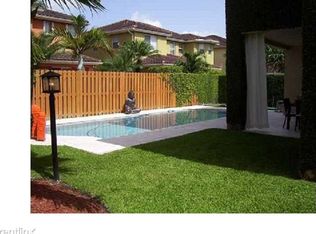 6663 SW 163rd Pl, Miami, FL 33193