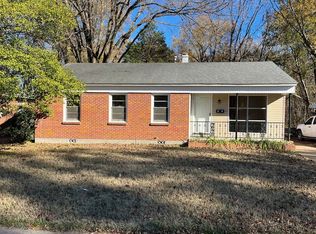 1914 Davis Cir, Memphis, TN 38128