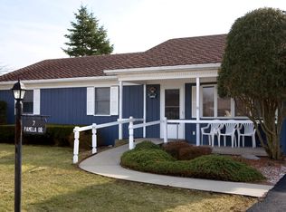 7 Pamela Dr, Mechanicsburg, PA 17050