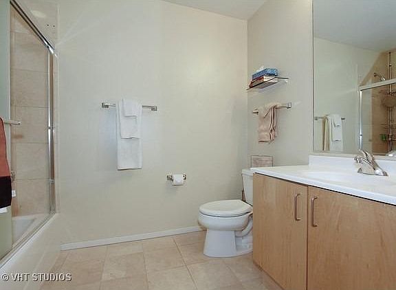 2nd image of 600 N Kingsbury St APT 1714