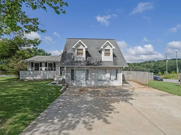 202 Mill Creek Rd, Woodstock, GA 30188