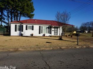 1028 Pioneer Rd, Searcy, AR 72143