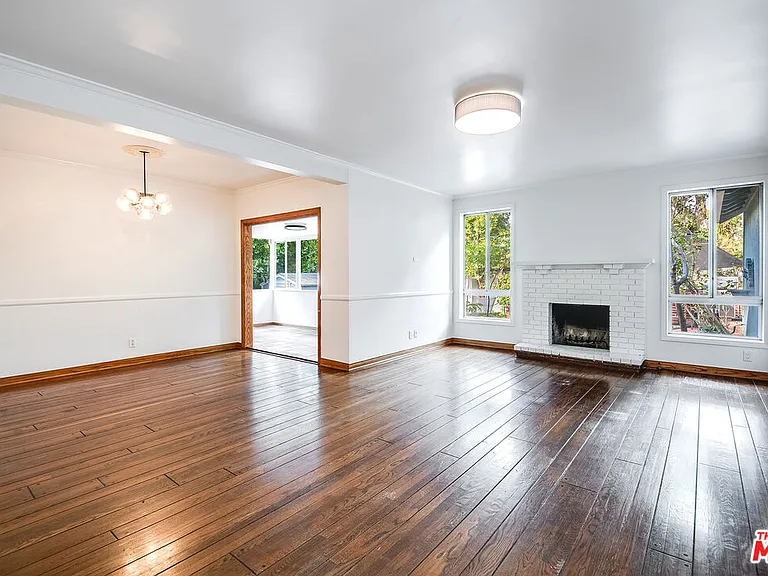 2924 Manning Ave — Photo 6